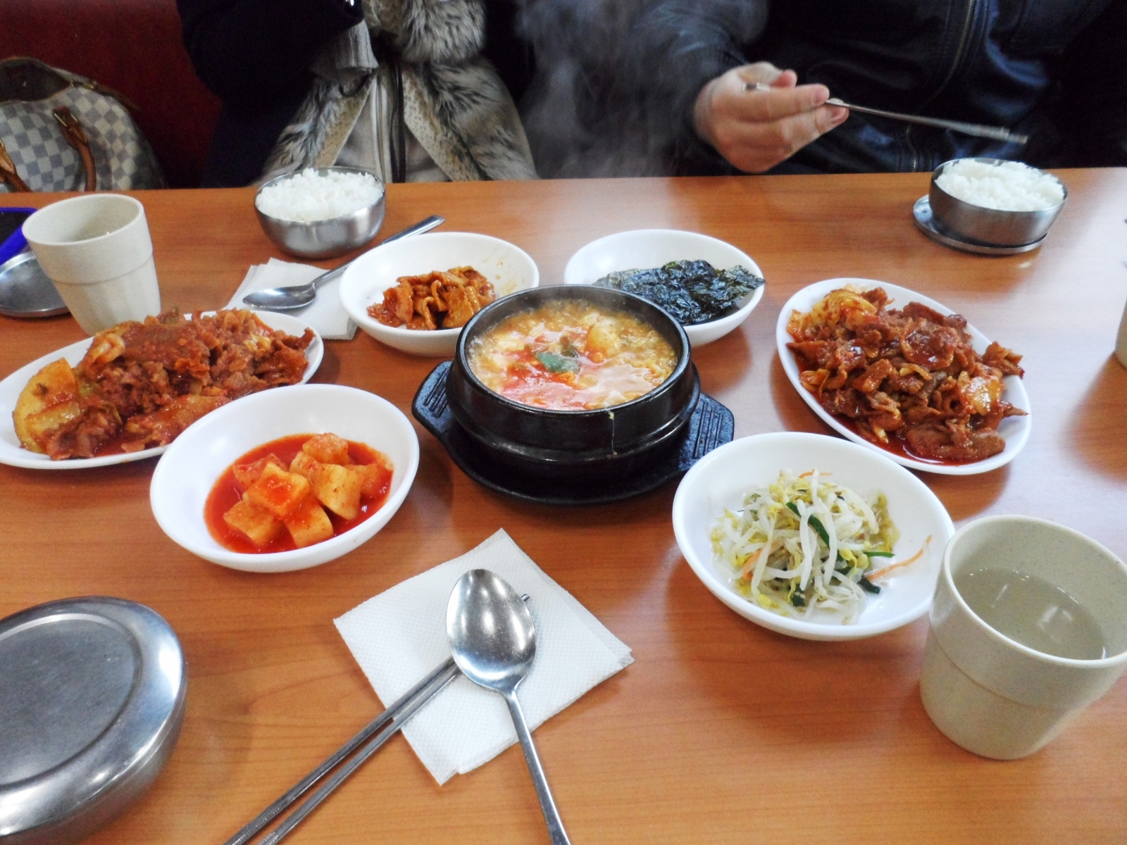 Bữa cơm hàn quốc